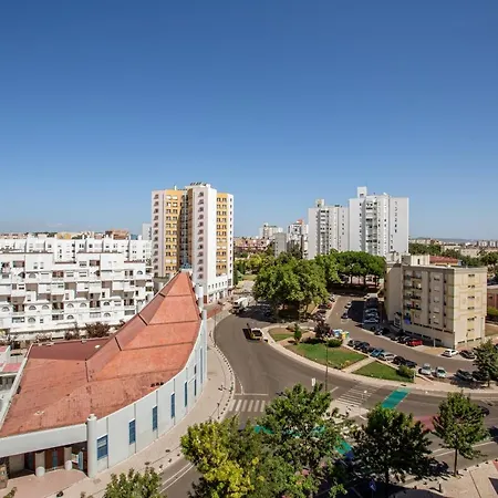 Joivy Sunny In Marvila * ליסבון